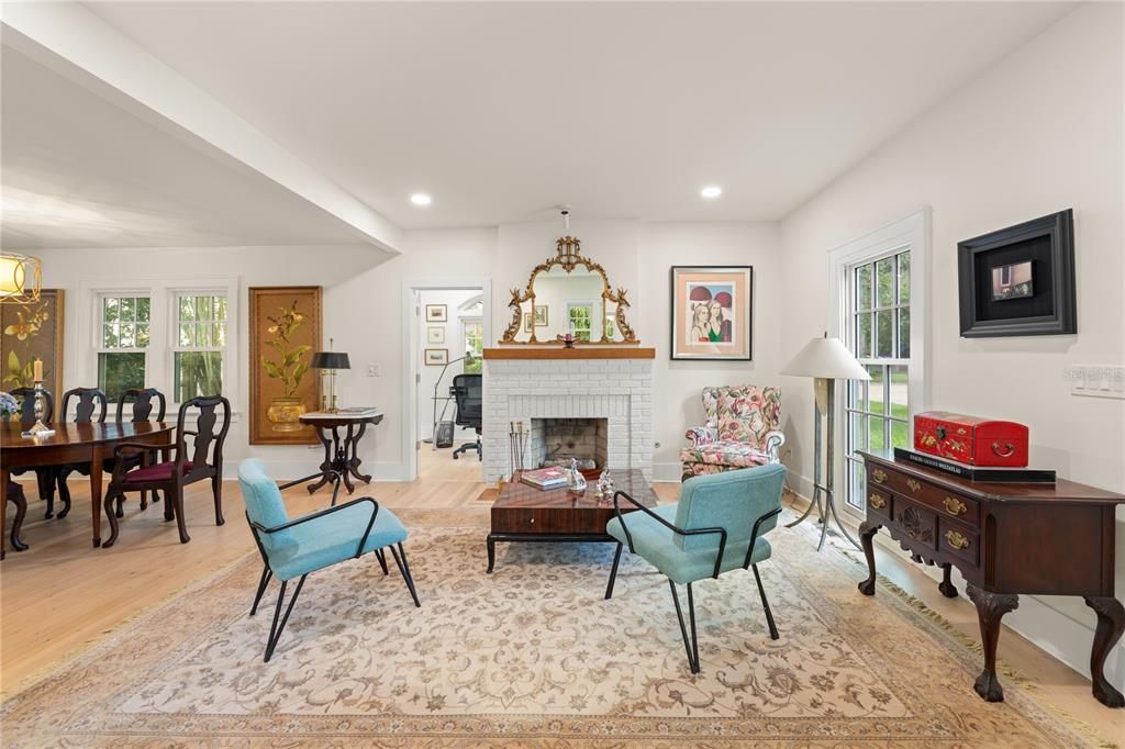 For Sale: $1,900,000 (4 beds, 4 baths, 2721 Square Feet)