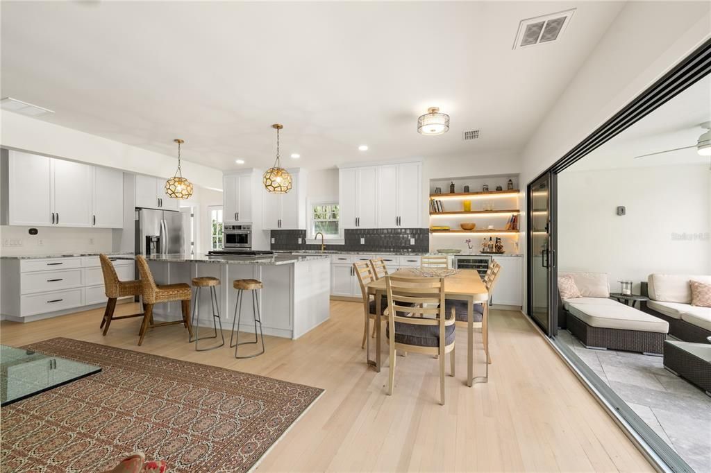 For Sale: $1,900,000 (4 beds, 4 baths, 2721 Square Feet)