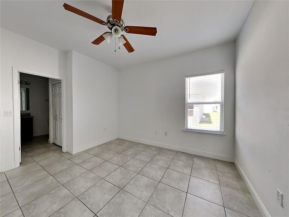 出租: $1,525 (3 贝兹, 2 浴室, 1225 平方英尺)