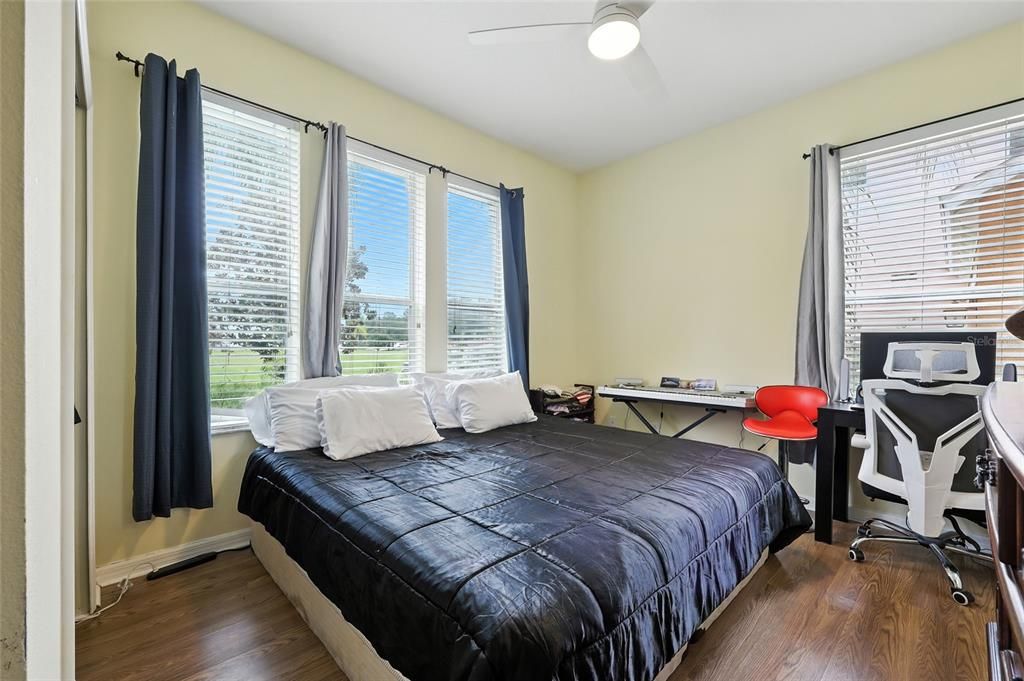 待售: $509,900 (4 贝兹, 4 浴室, 2061 平方英尺)