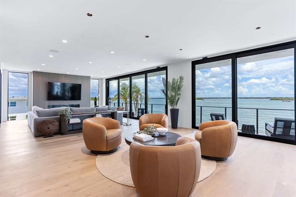 For Sale: $8,650,000 (5 beds, 5 baths, 5785 Square Feet)
