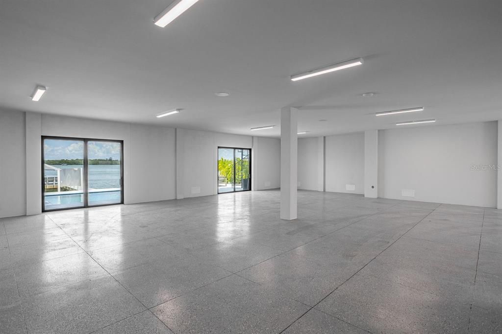 For Sale: $8,650,000 (5 beds, 5 baths, 5785 Square Feet)