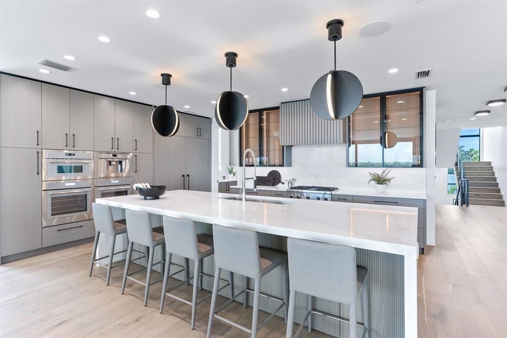 For Sale: $8,650,000 (5 beds, 5 baths, 5785 Square Feet)