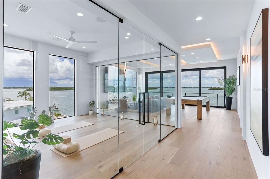 For Sale: $8,650,000 (5 beds, 5 baths, 5785 Square Feet)