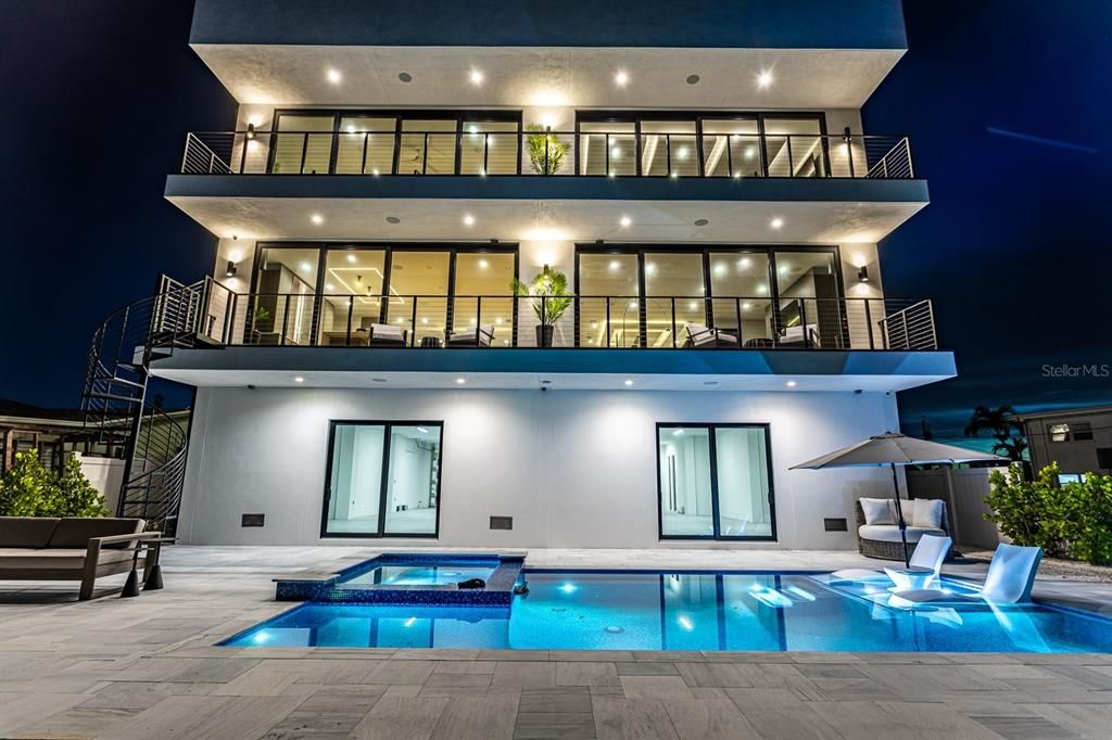 For Sale: $8,650,000 (5 beds, 5 baths, 5785 Square Feet)