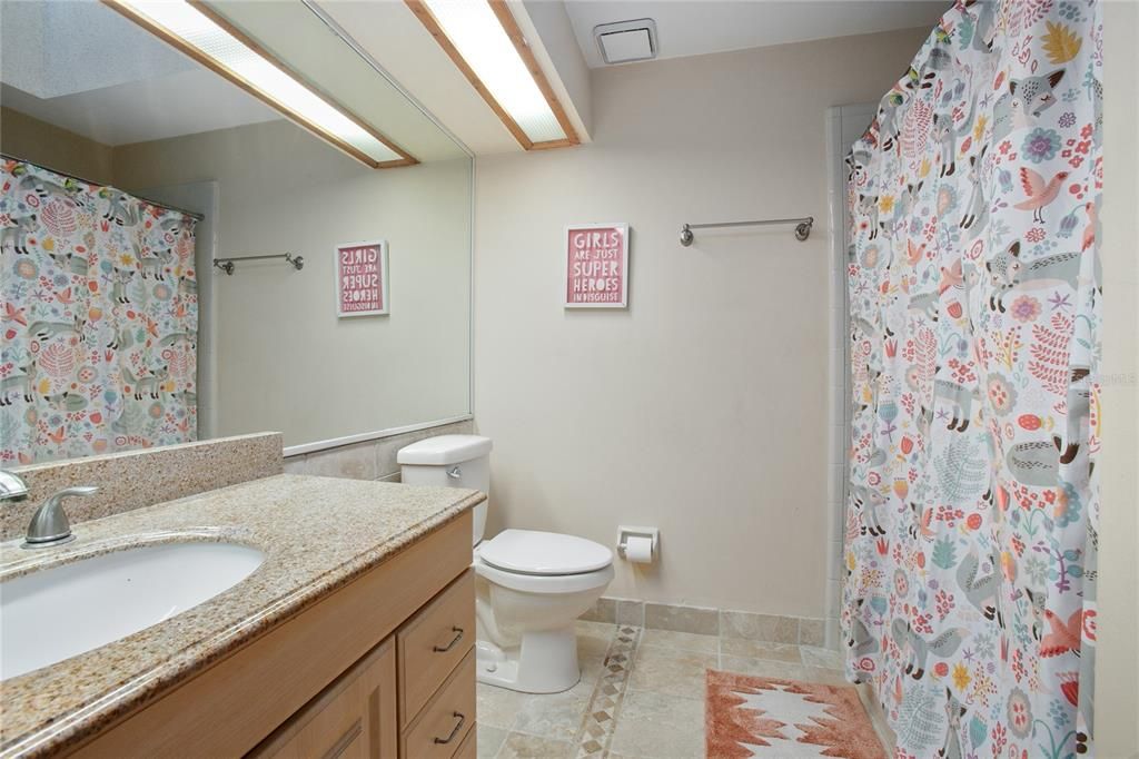 En Venta: $225,000 (2 camas, 2 baños, 1434 Pies cuadrados)