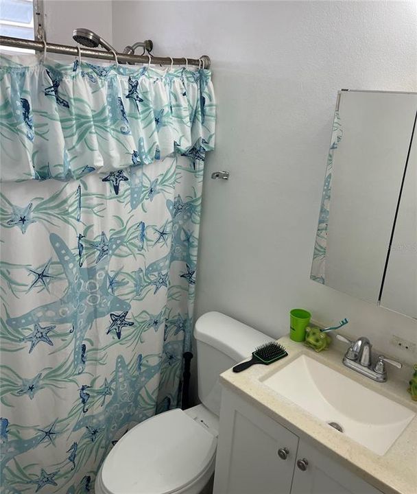 出租: $2,000 (3 贝兹, 3 浴室, 1477 平方英尺)