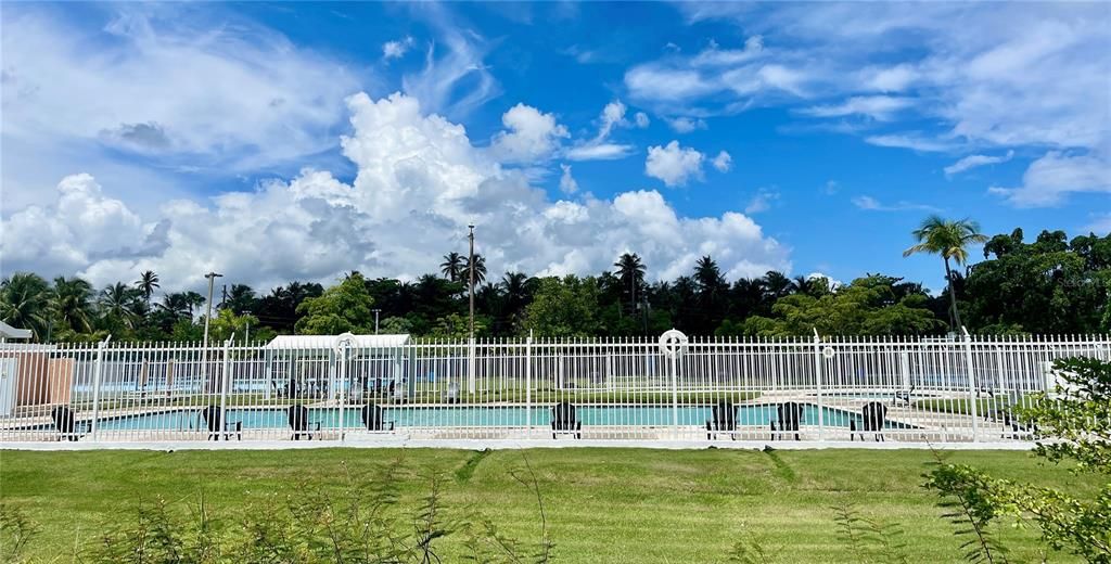 出租: $2,000 (3 贝兹, 3 浴室, 1477 平方英尺)