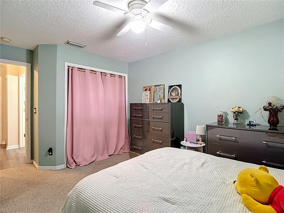 For Sale: $585,000 (4 beds, 3 baths, 2659 Square Feet)