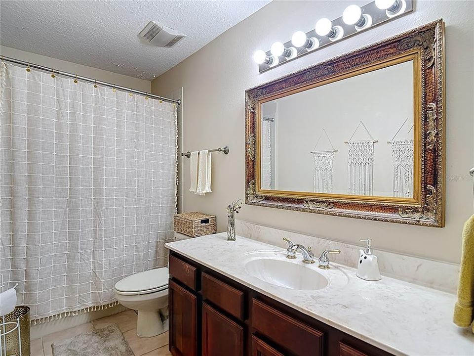 For Sale: $585,000 (4 beds, 3 baths, 2659 Square Feet)