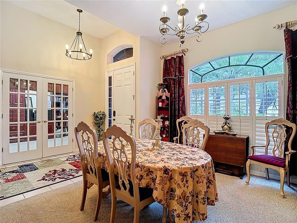 For Sale: $585,000 (4 beds, 3 baths, 2659 Square Feet)