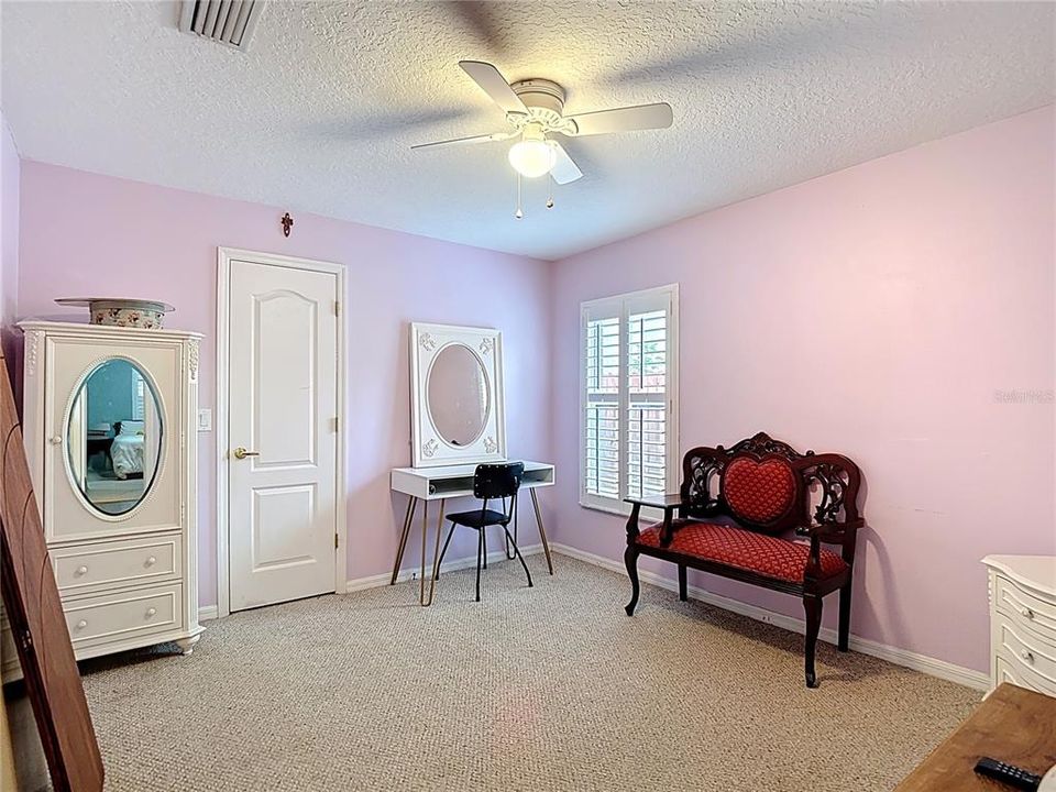 For Sale: $585,000 (4 beds, 3 baths, 2659 Square Feet)