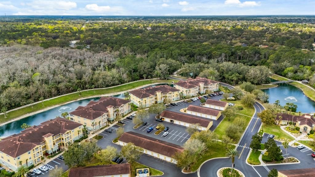 Под контрактом: $279,000 (3 спален, 2 ванн, 1377 Квадратных фут)