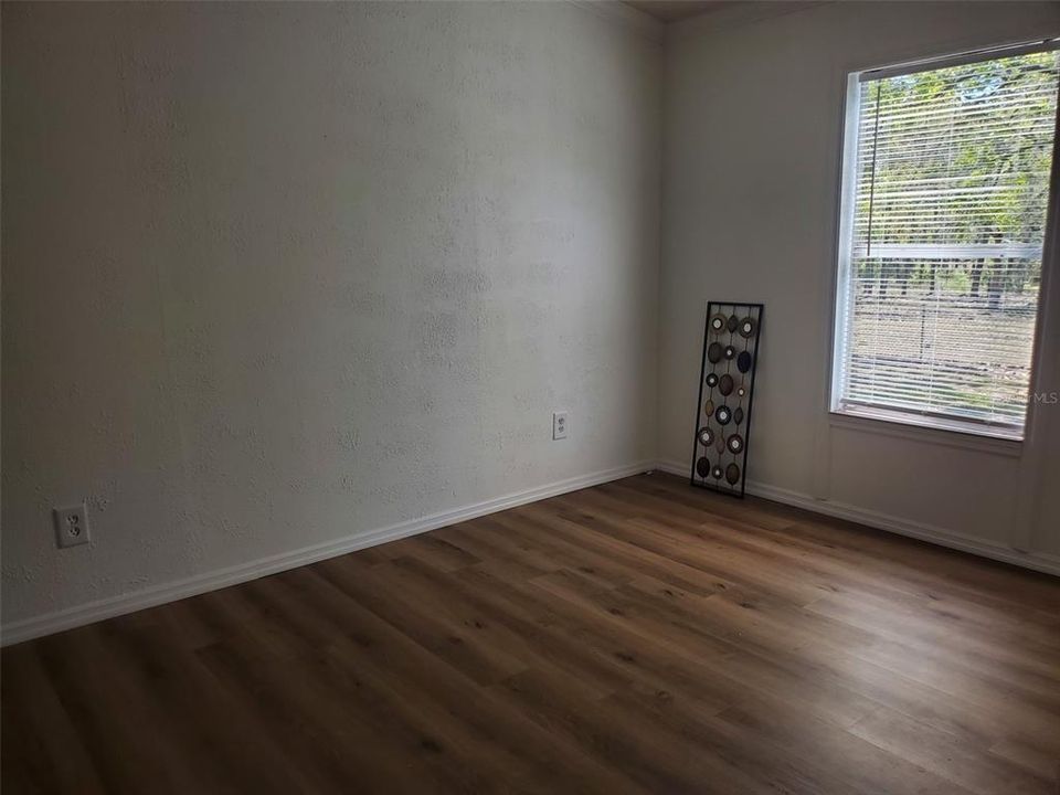 待售: $360,000 (3 贝兹, 2 浴室, 1252 平方英尺)