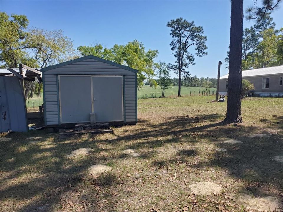 待售: $360,000 (3 贝兹, 2 浴室, 1252 平方英尺)