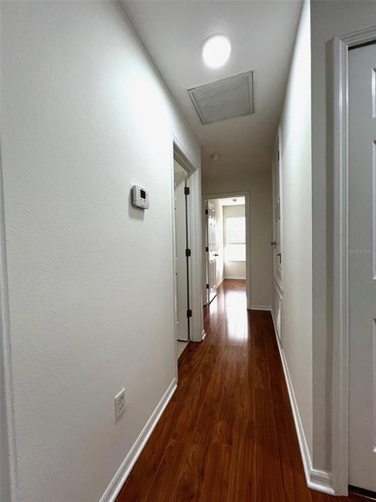 Под контрактом: $2,800 (4 спален, 3 ванн, 1512 Квадратных фут)