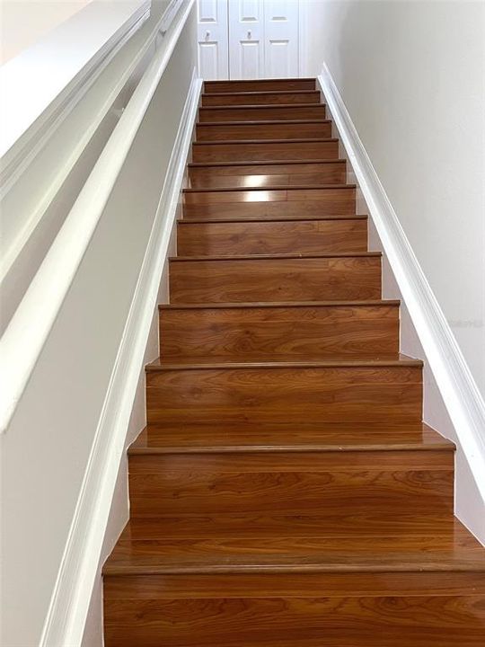 Под контрактом: $2,800 (4 спален, 3 ванн, 1512 Квадратных фут)