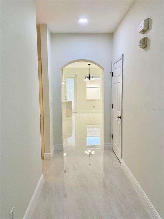 Под контрактом: $2,800 (4 спален, 3 ванн, 1512 Квадратных фут)