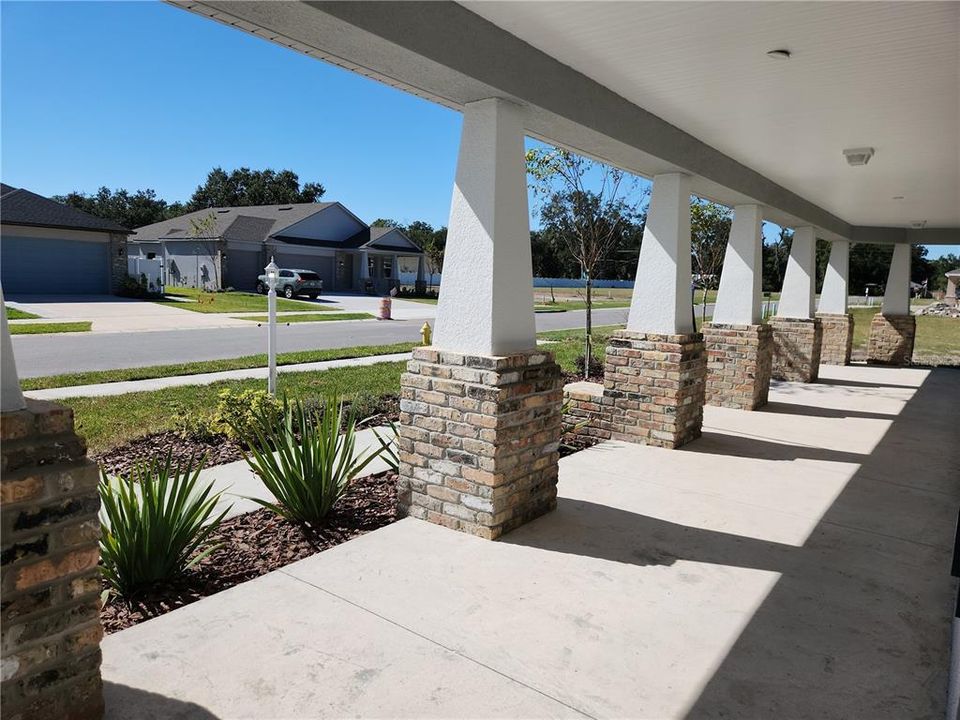 For Sale: $498,000 (3 beds, 2 baths, 2201 Square Feet)