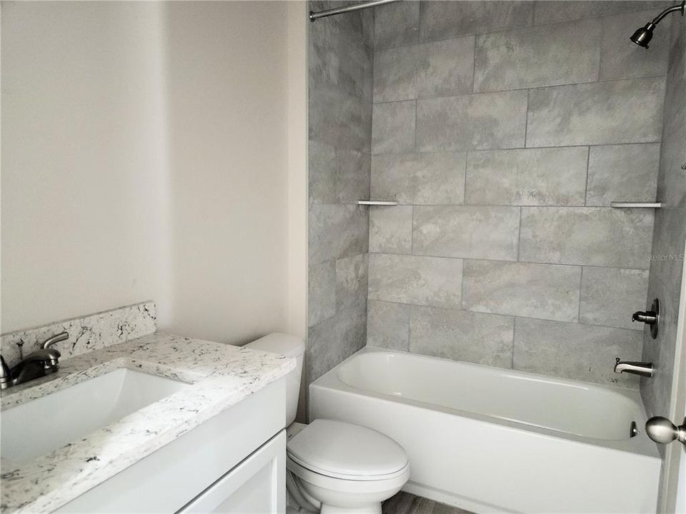 For Sale: $498,000 (3 beds, 2 baths, 2201 Square Feet)