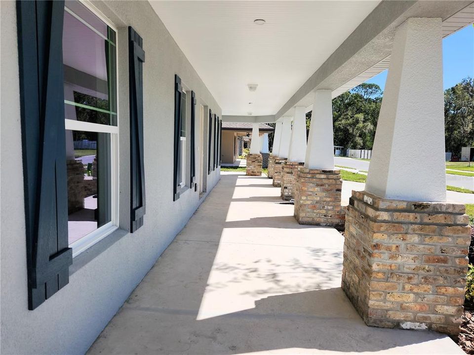 For Sale: $498,000 (3 beds, 2 baths, 2201 Square Feet)