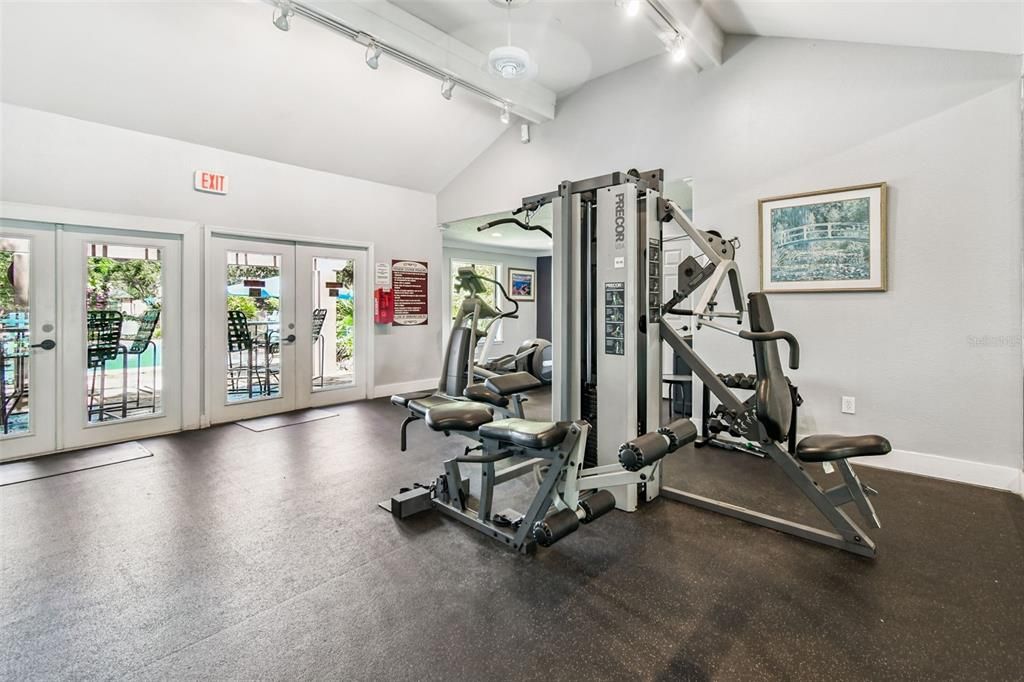 На продажу: $243,500 (2 спален, 2 ванн, 1146 Квадратных фут)