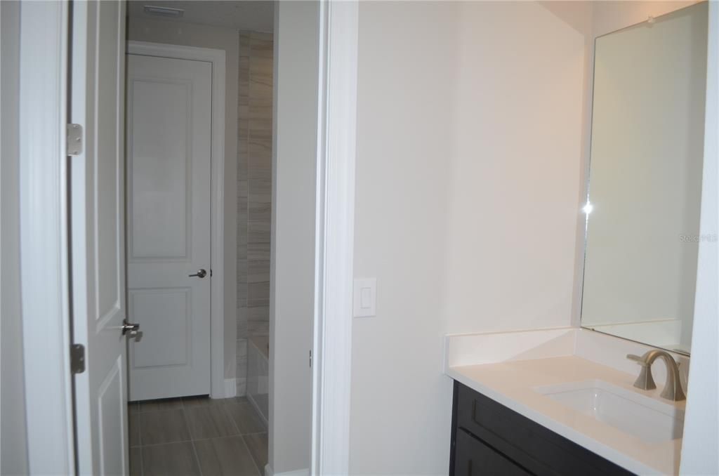 For Rent: $6,800 (6 beds, 5 baths, 5091 Square Feet)