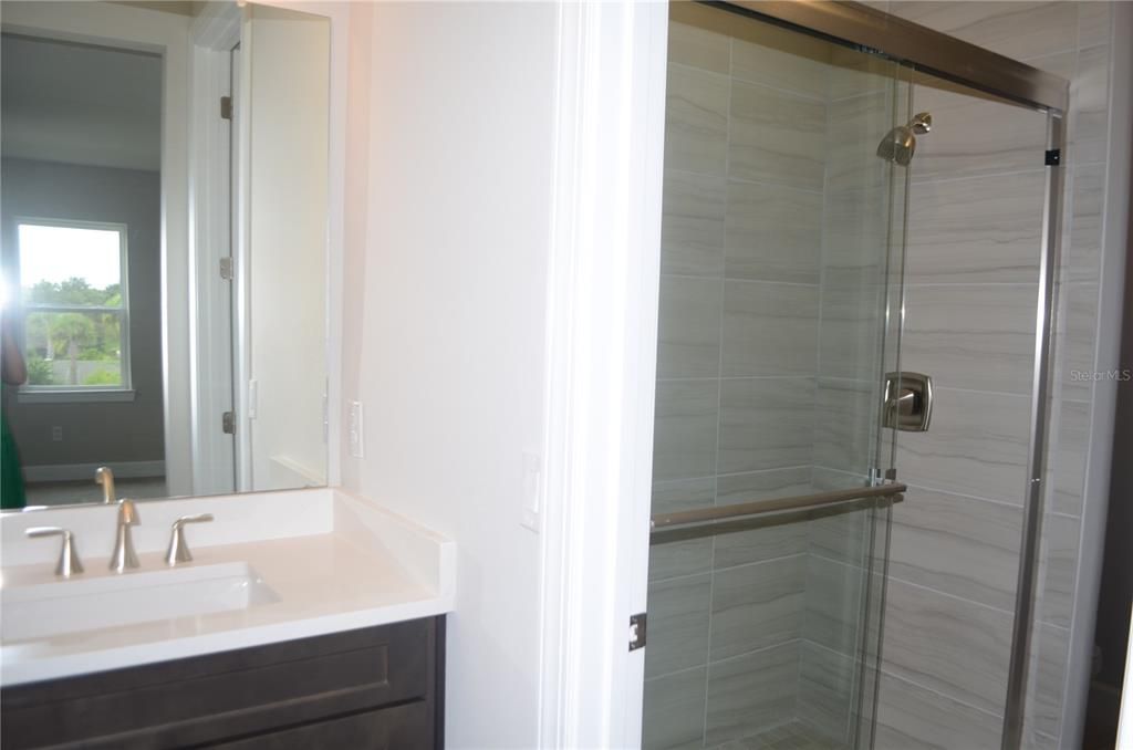 For Rent: $6,800 (6 beds, 5 baths, 5091 Square Feet)