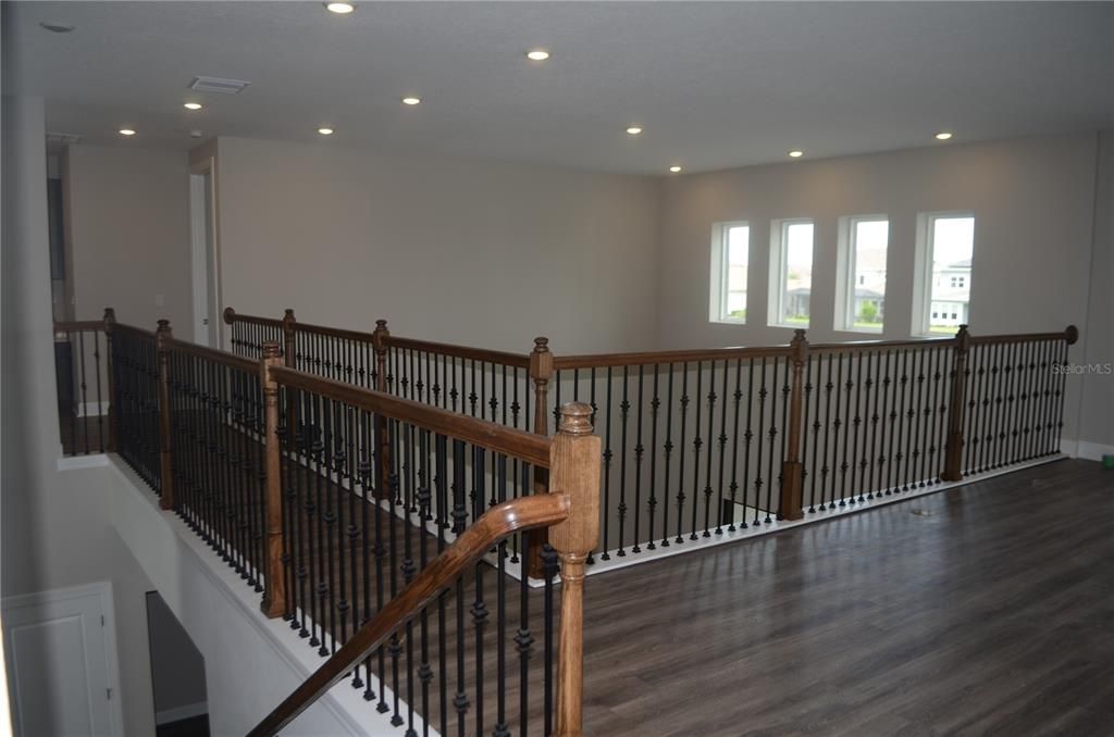 For Rent: $6,800 (6 beds, 5 baths, 5091 Square Feet)