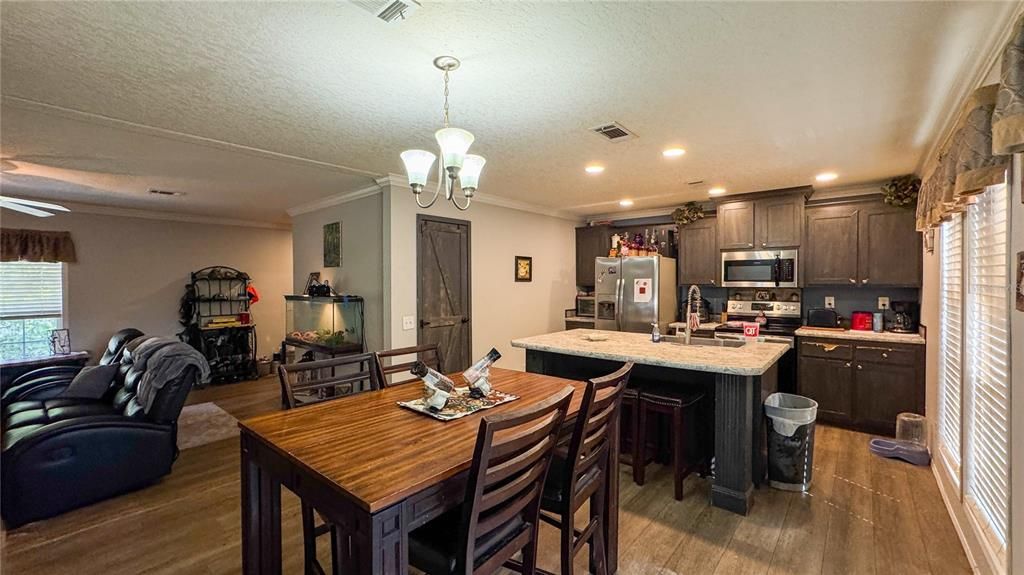 For Sale: $289,000 (4 beds, 3 baths, 1856 Square Feet)