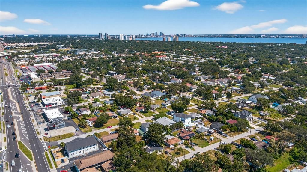 Active With Contract: $750,000 (3 beds, 2 baths, 2509 Square Feet)