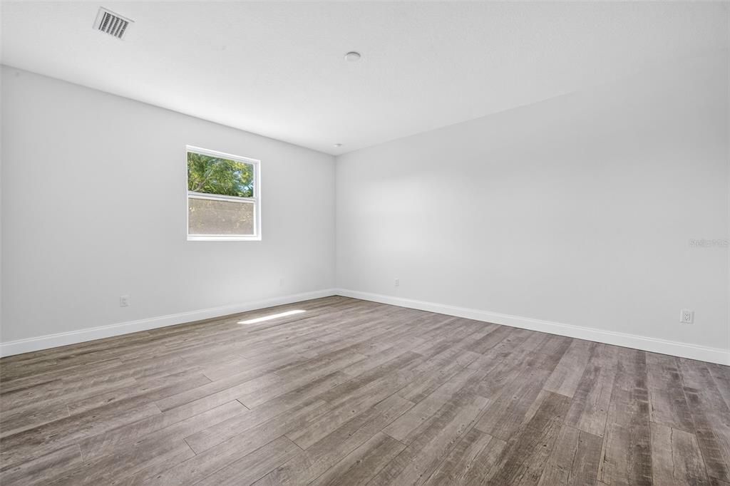 Active With Contract: $750,000 (3 beds, 2 baths, 2509 Square Feet)