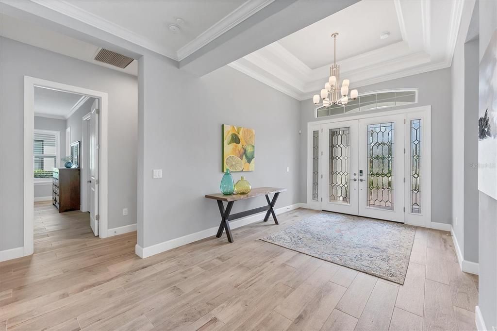 Под контрактом: $1,475,000 (3 спален, 3 ванн, 3026 Квадратных фут)