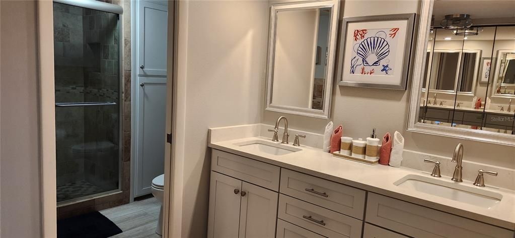 出租: $4,800 (2 贝兹, 2 浴室, 1365 平方英尺)