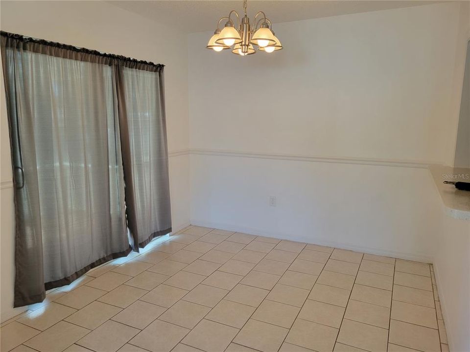 В аренду: $1,550 (2 спален, 1 ванн, 950 Квадратных фут)