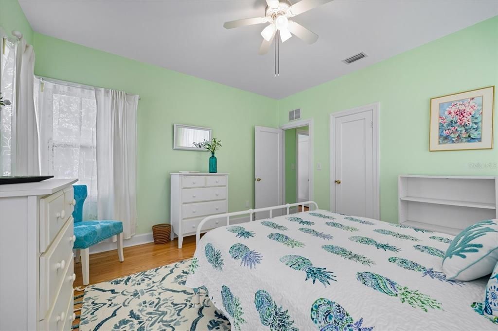 Activo con contrato: $499,999 (3 camas, 2 baños, 1509 Pies cuadrados)