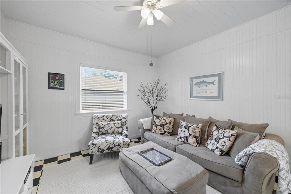 Activo con contrato: $499,999 (3 camas, 2 baños, 1509 Pies cuadrados)