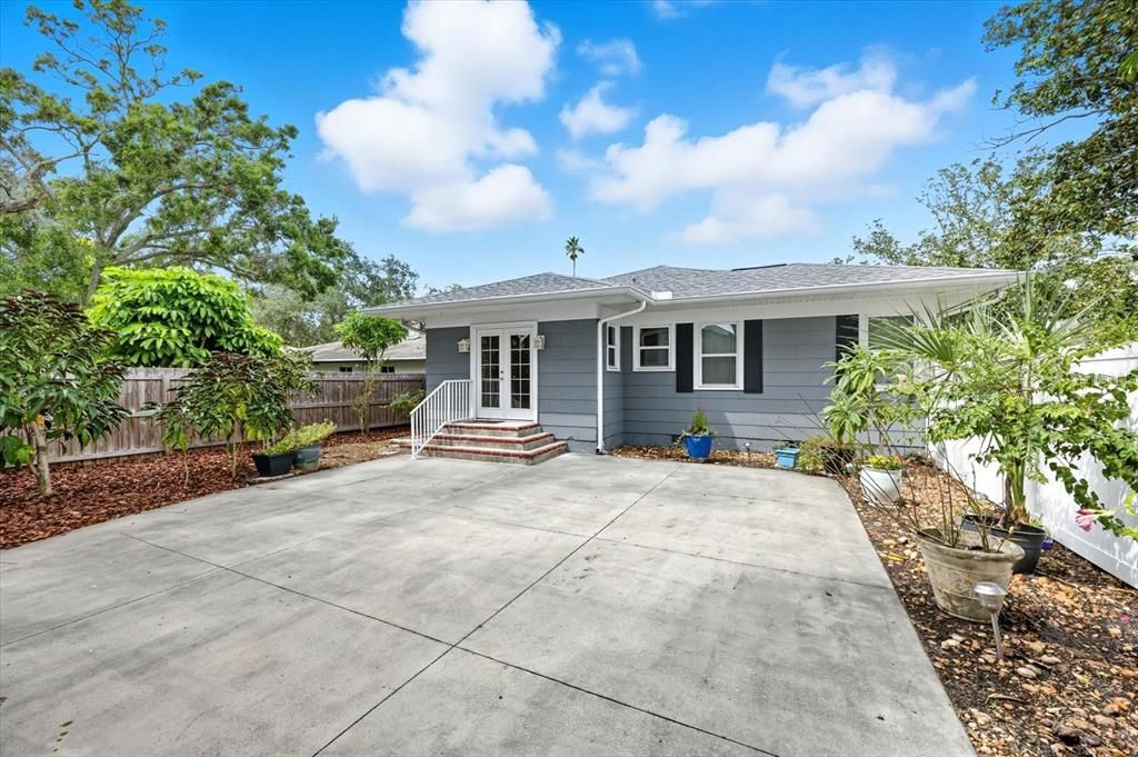 Activo con contrato: $499,999 (3 camas, 2 baños, 1509 Pies cuadrados)