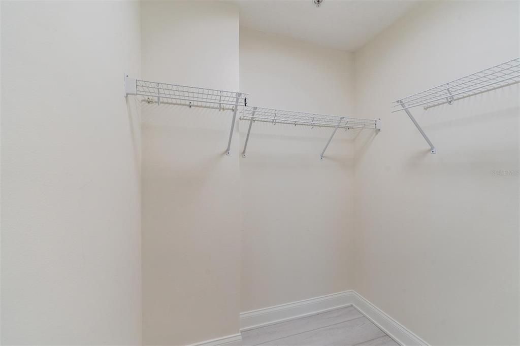 For Sale: $420,000 (2 beds, 2 baths, 1758 Square Feet)