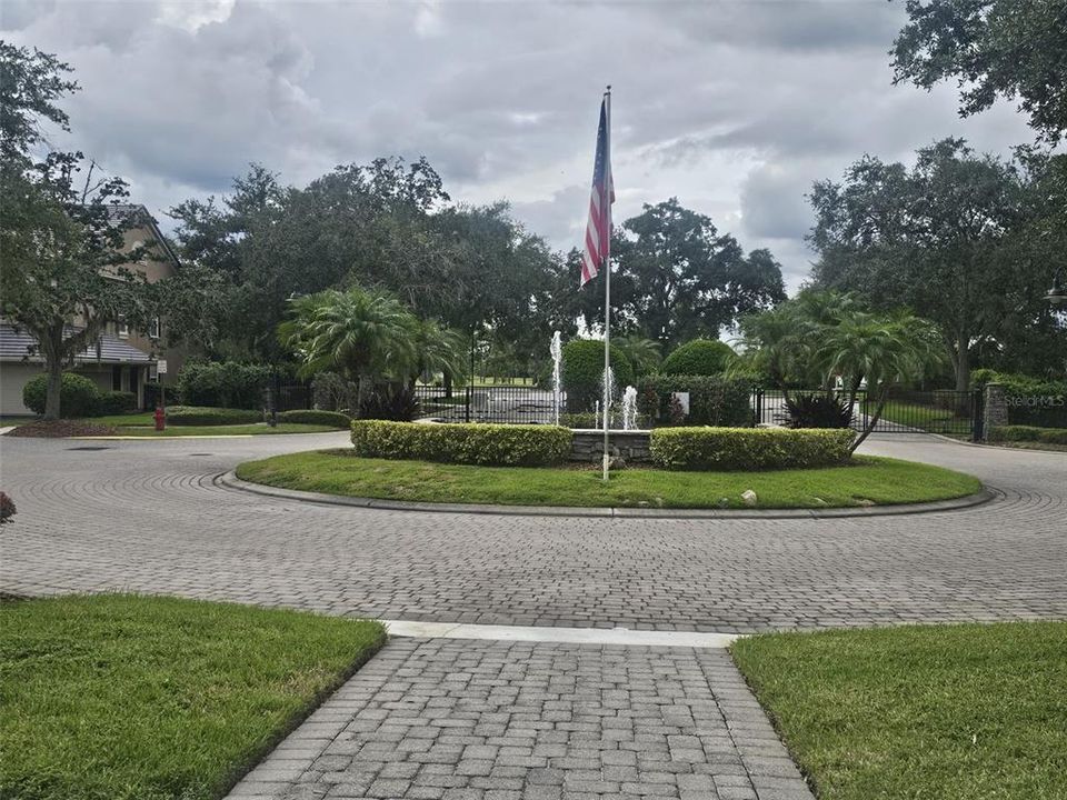 For Sale: $265,000 (3 beds, 2 baths, 1346 Square Feet)