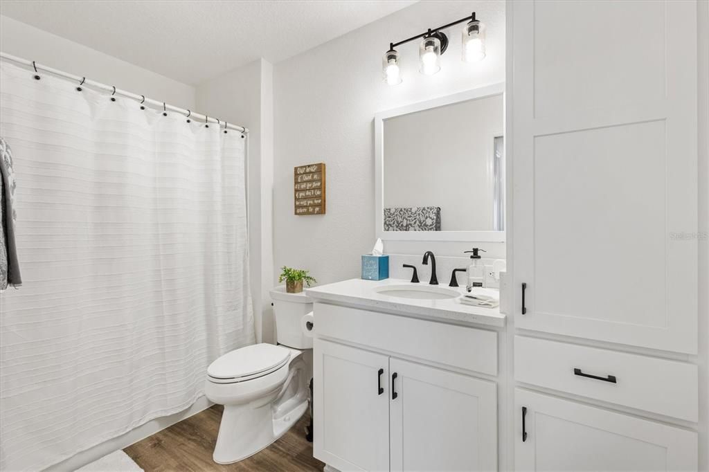 Active With Contract: $369,000 (3 beds, 2 baths, 1499 Square Feet)