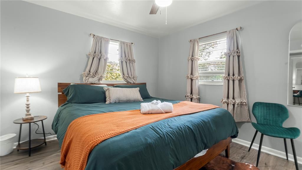 For Sale: $268,900 (3 beds, 2 baths, 1188 Square Feet)