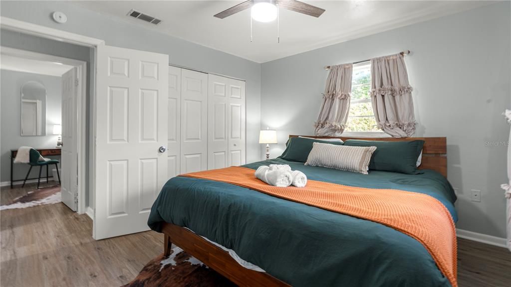 For Sale: $268,900 (3 beds, 2 baths, 1188 Square Feet)