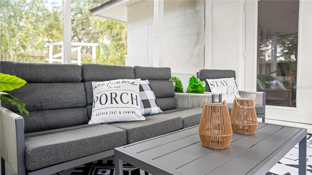 For Sale: $268,900 (3 beds, 2 baths, 1188 Square Feet)