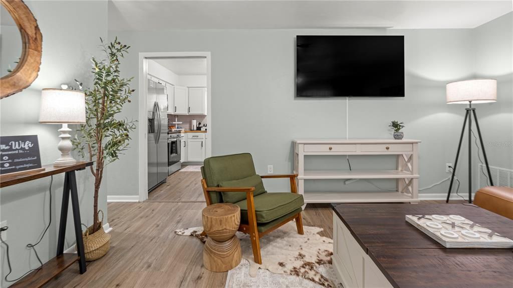 For Sale: $268,900 (3 beds, 2 baths, 1188 Square Feet)