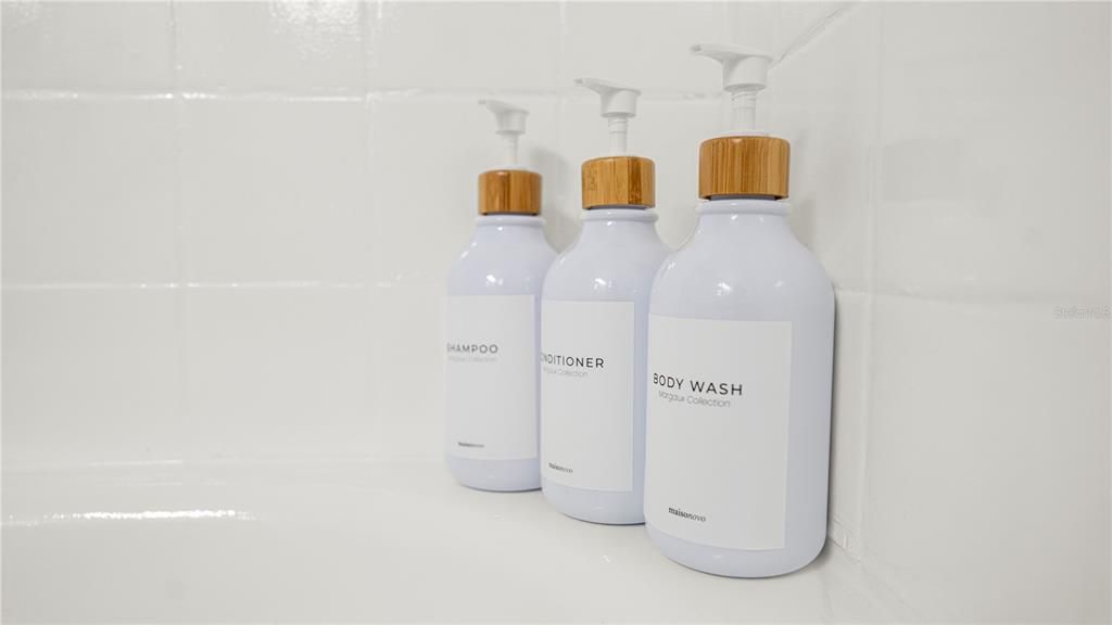 For Sale: $268,900 (3 beds, 2 baths, 1188 Square Feet)