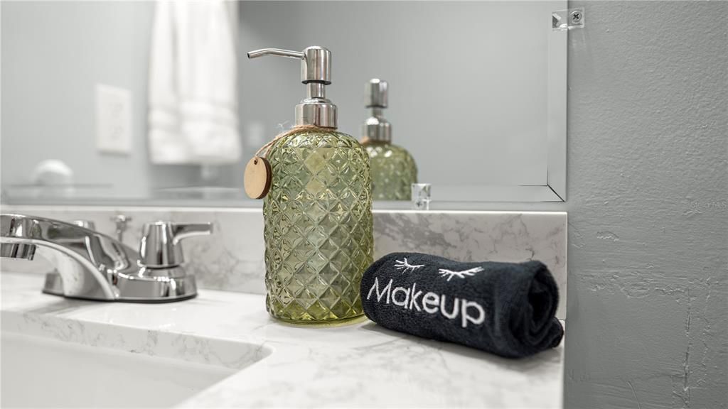 For Sale: $268,900 (3 beds, 2 baths, 1188 Square Feet)