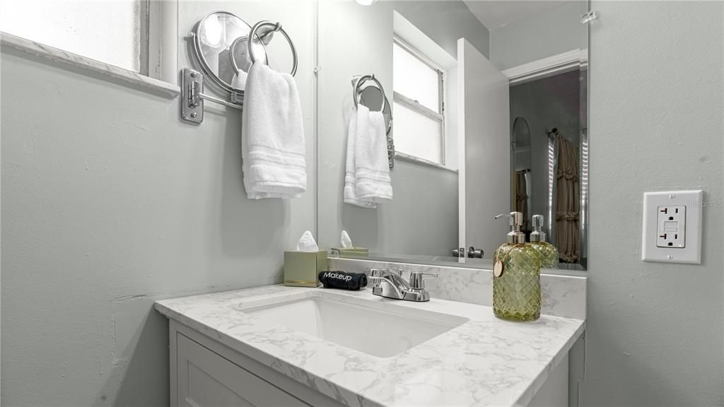 For Sale: $268,900 (3 beds, 2 baths, 1188 Square Feet)