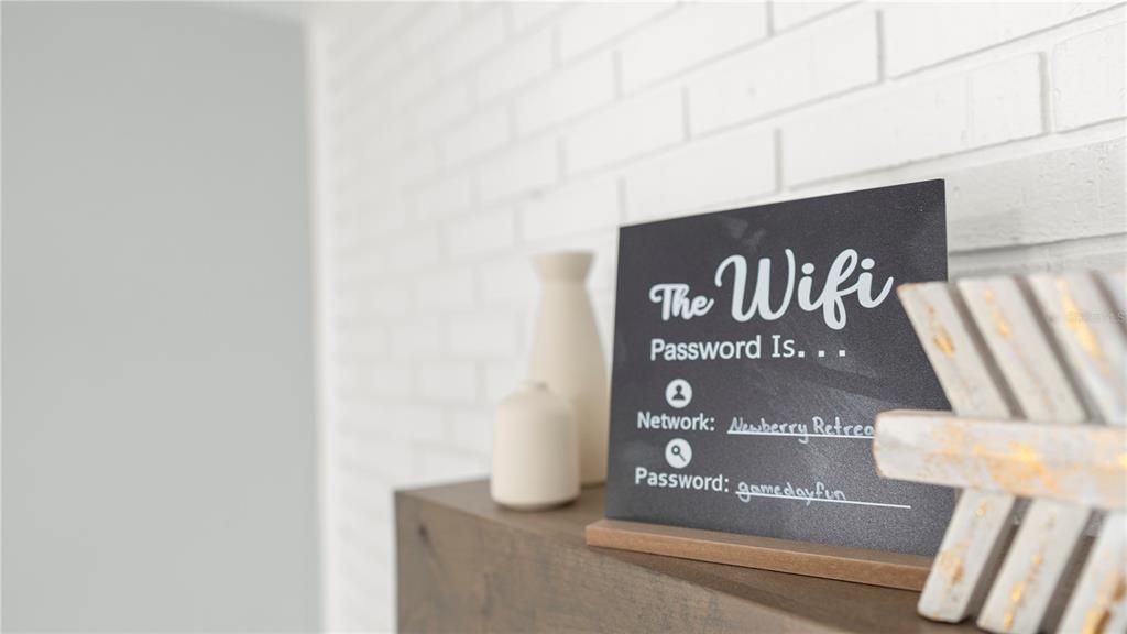 For Sale: $268,900 (3 beds, 2 baths, 1188 Square Feet)