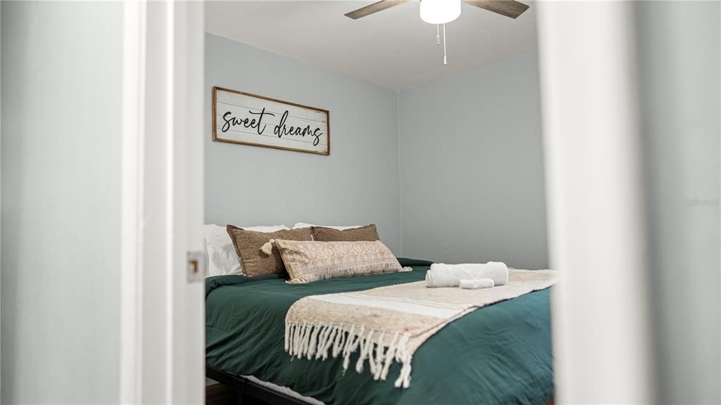 For Sale: $268,900 (3 beds, 2 baths, 1188 Square Feet)